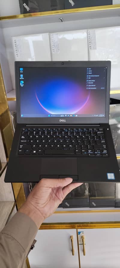 Dell core i5 8th Generation laptop in 10/10 condition.