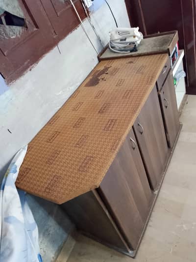 iron stand  (03106466645)