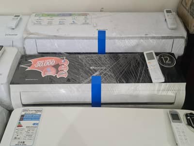 Haier & Dawlance 1 Ton DC Inverter Air Conditioner  10/10 Conditi