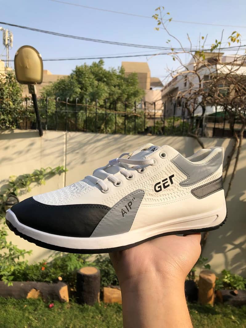 sneakers 2