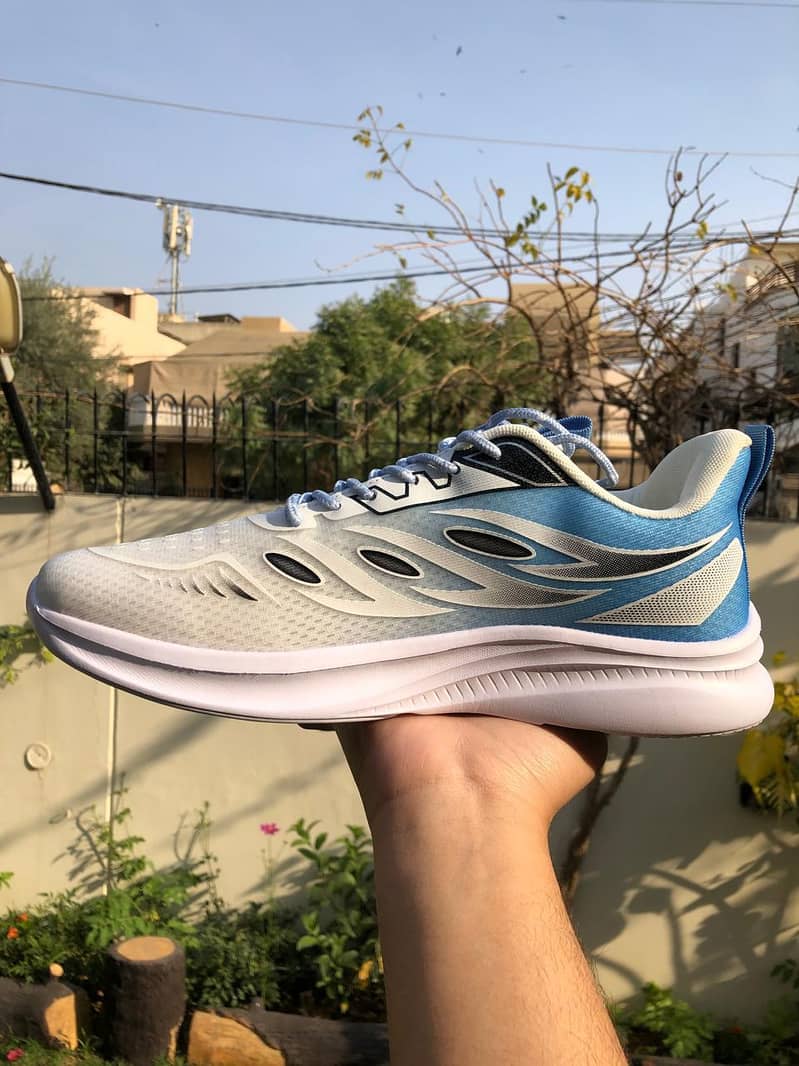 sneakers 4