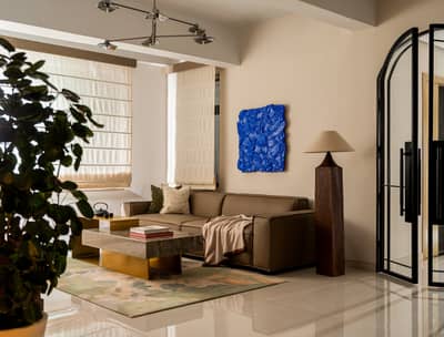 350 Yards 5 Beds Renovated Bungalow For Rent Having Servant Quarter Located In Navy Housing Scheme Karsaz Near Askari 4 Suitable For Those In Search Of A Safe Locality For Themselves