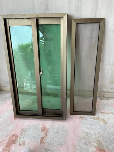 ALUMINIUM WINDOW