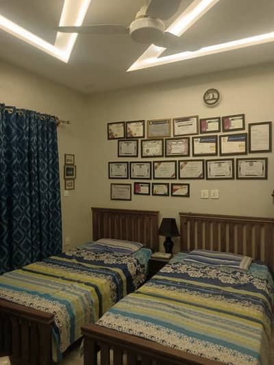 1 KANAL HOUSE FOR SALE IN C BLOCK MULTI-GARDENS B17