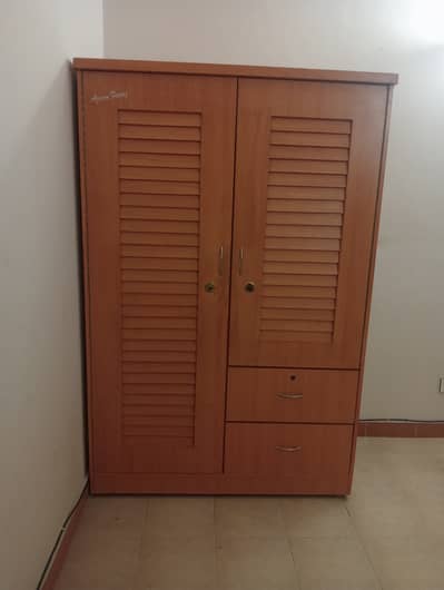 Wardrobe/Wooden Wardrobe/Almari Cupboard Storage Cabinet