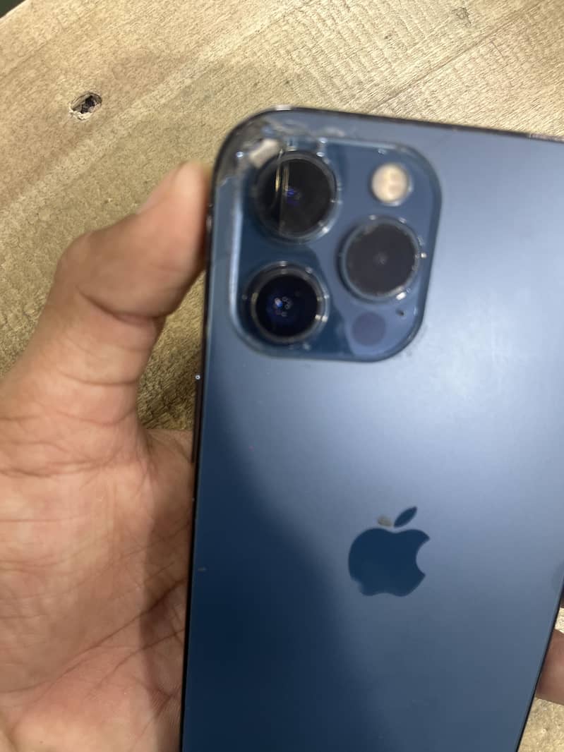 iphone 12 pro max 1