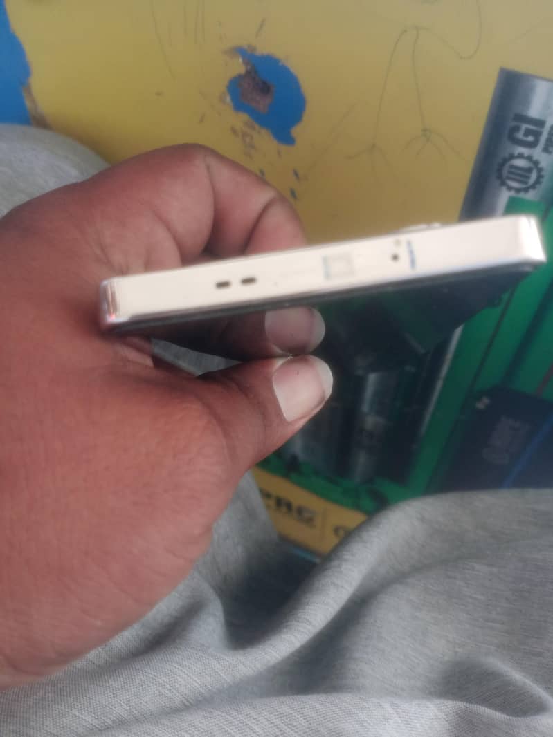 Infnix Note 40 4