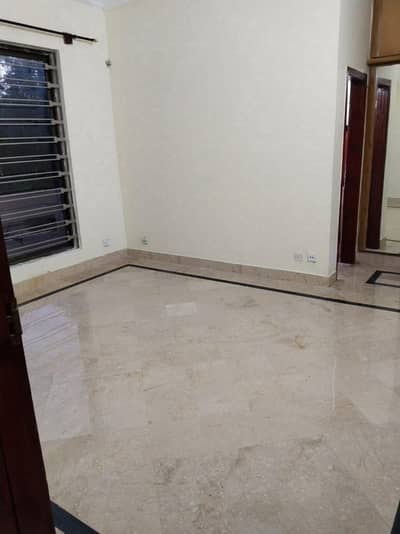 Upper Portion For rent In Rs. 160000