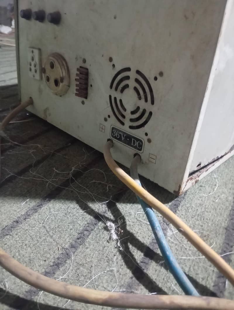 ups good condition 1