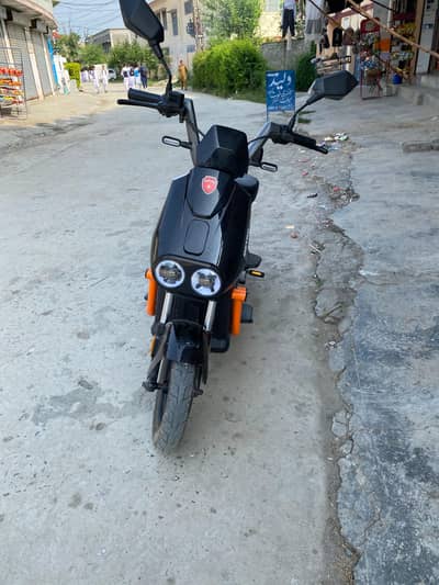 only one month used hai 10/10 hai