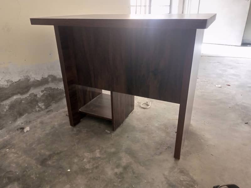Office Table 3