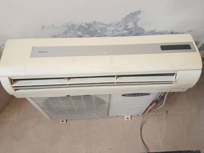 success ka Ac hai 10/9 condition chalne mei acha hai