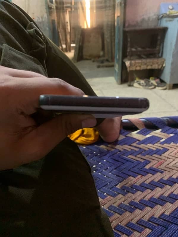 Pixcel 6A 5