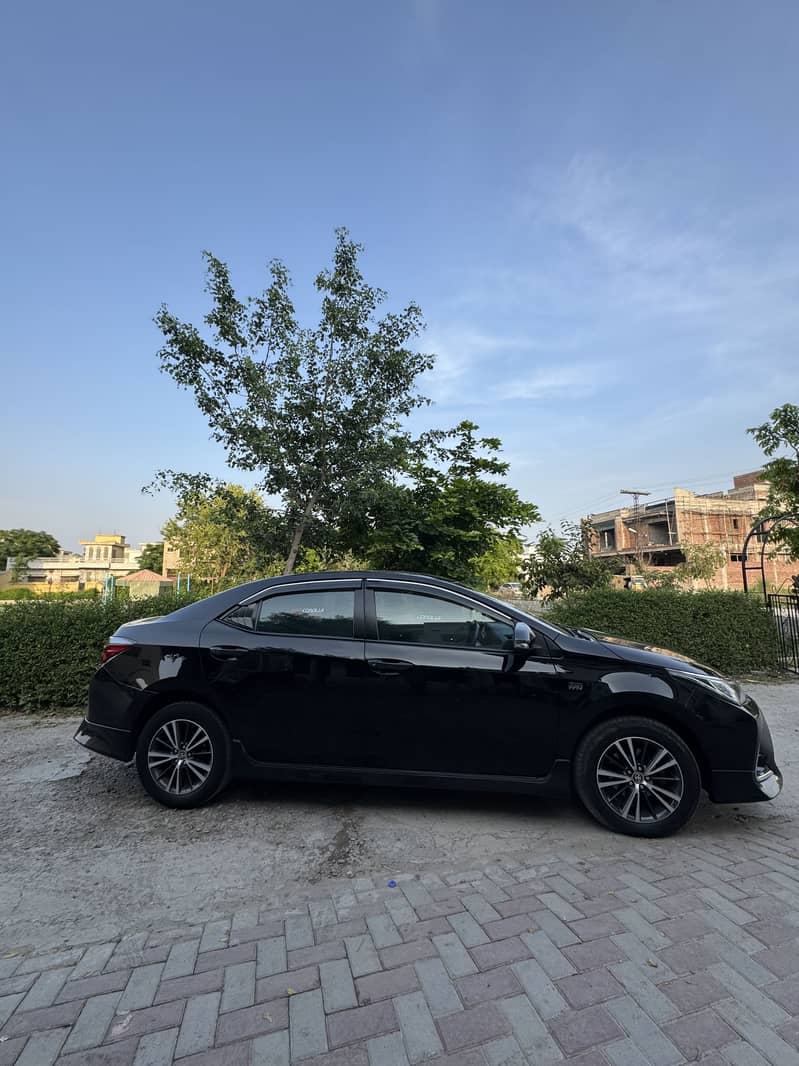 Corolla Altus 5