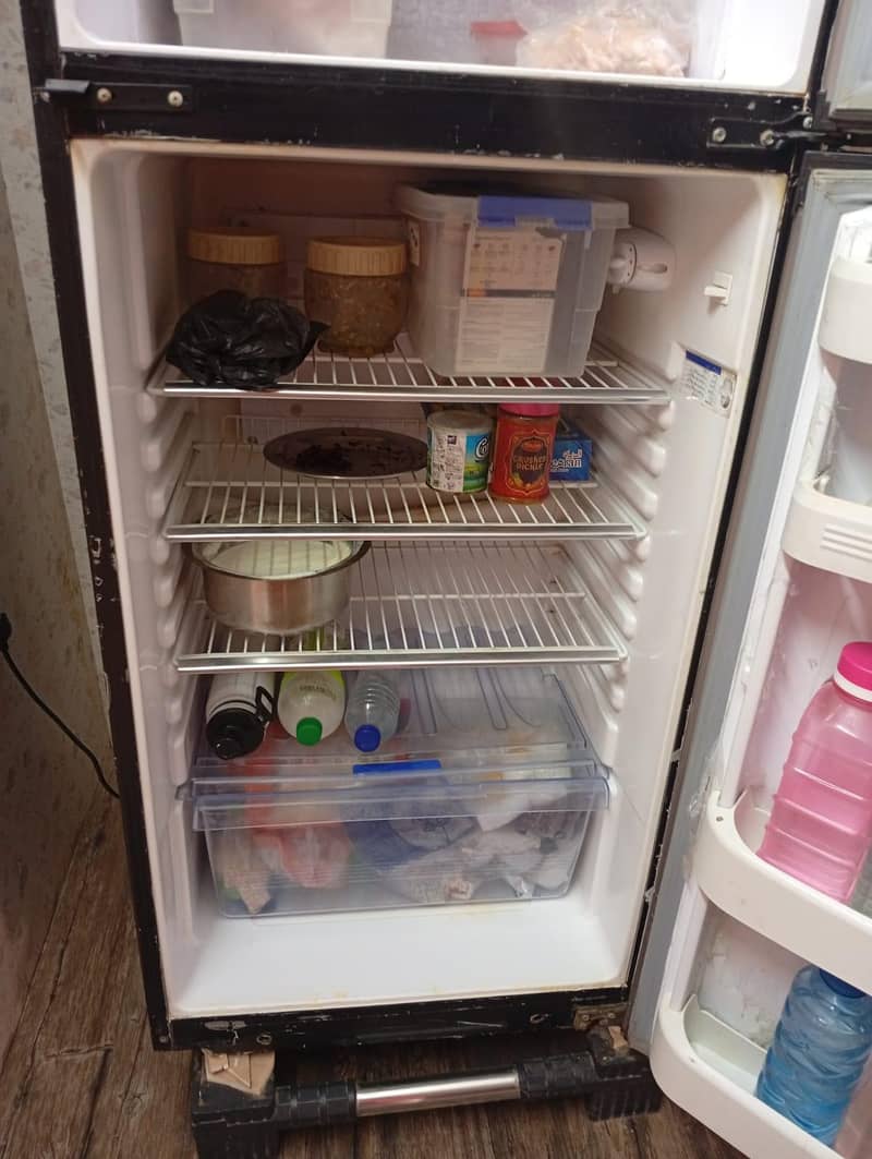 orient fridge 2