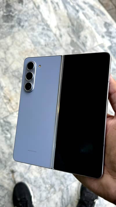 Samsung Z Fold 5