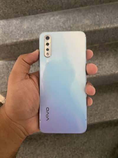 Vivo s1  4/128