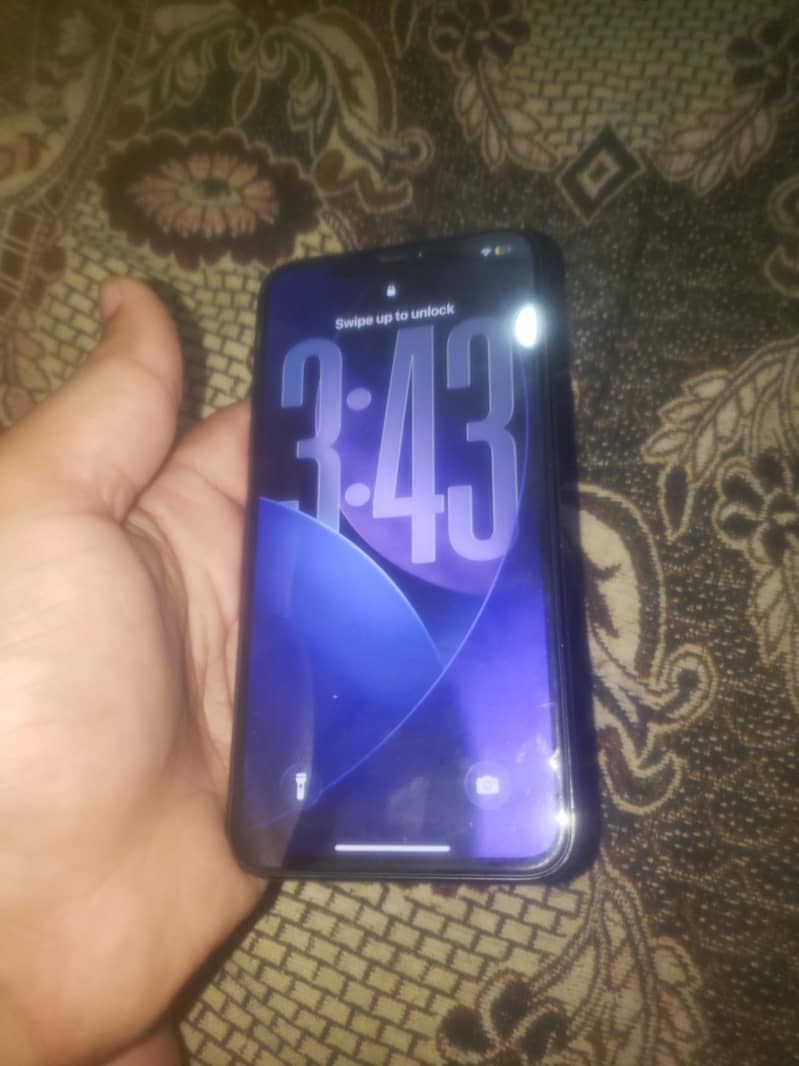 iphone 11 pro max 1