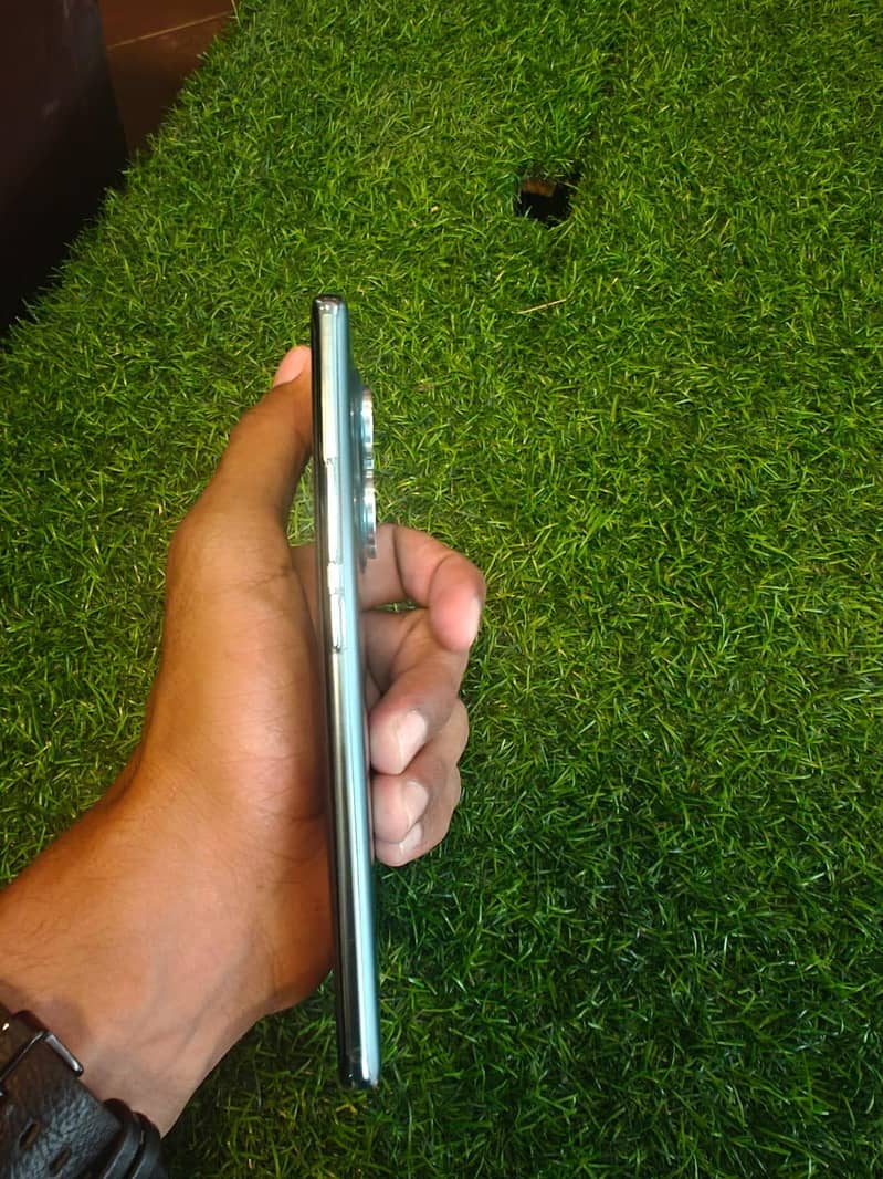 Redmi note 14 pro 1