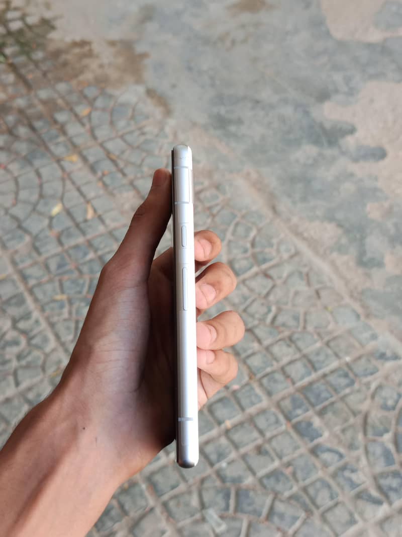 Google pixel 7a 2