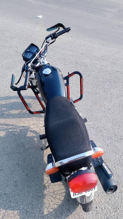 Honda CG 125 AUG/2023 MODEL BLACK