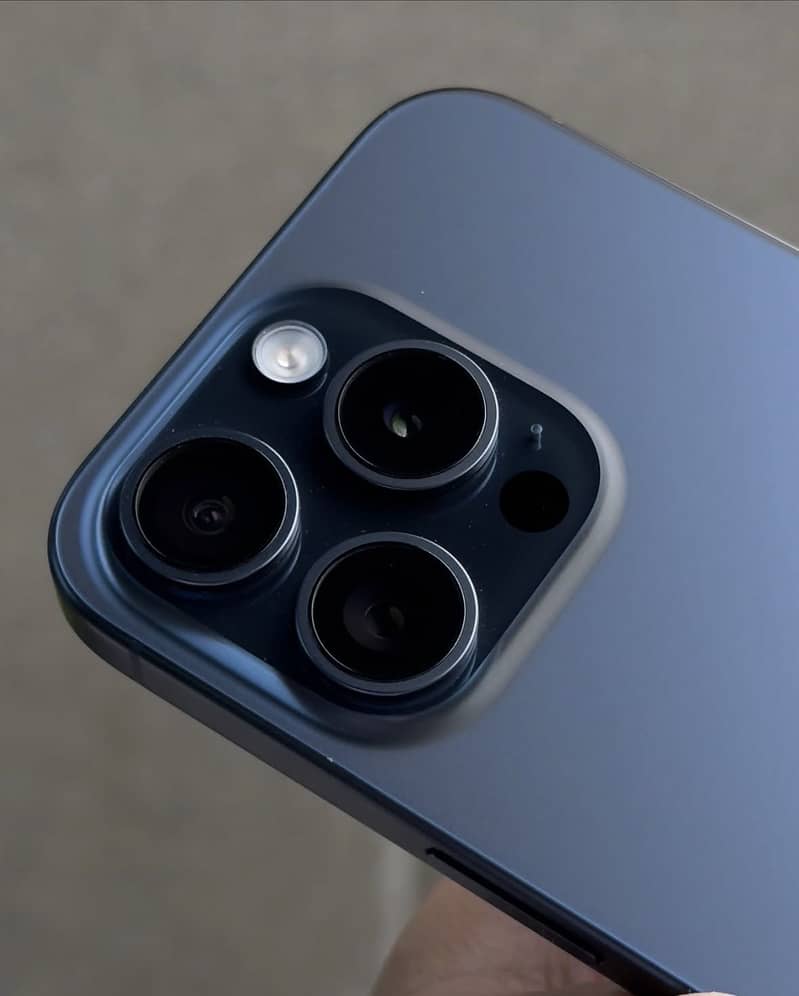 iphone 15 Pro 1