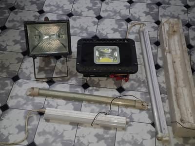 1 piece 24w fog light 3 piece  14w rad and 1 piece sogo rad Frame.
