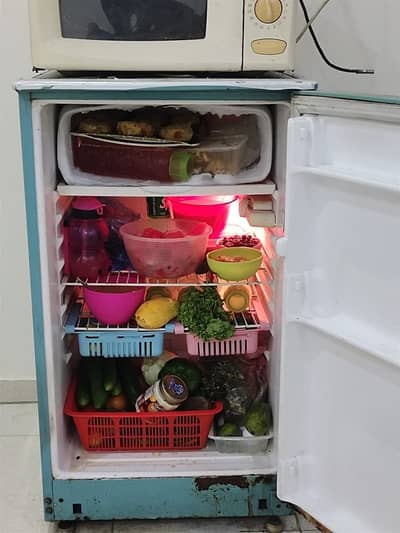 Home used, Neat and Clean
