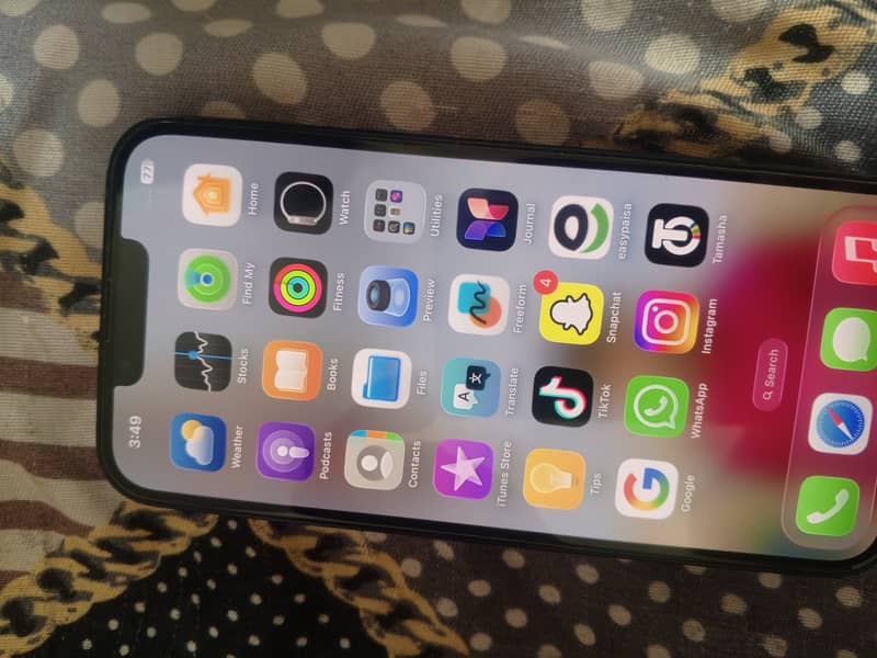 Apple iPhone 13 3
