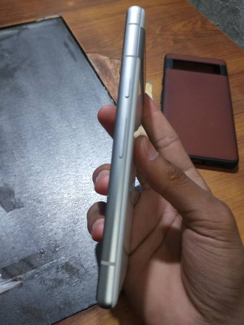 Google pixel 7 a 3