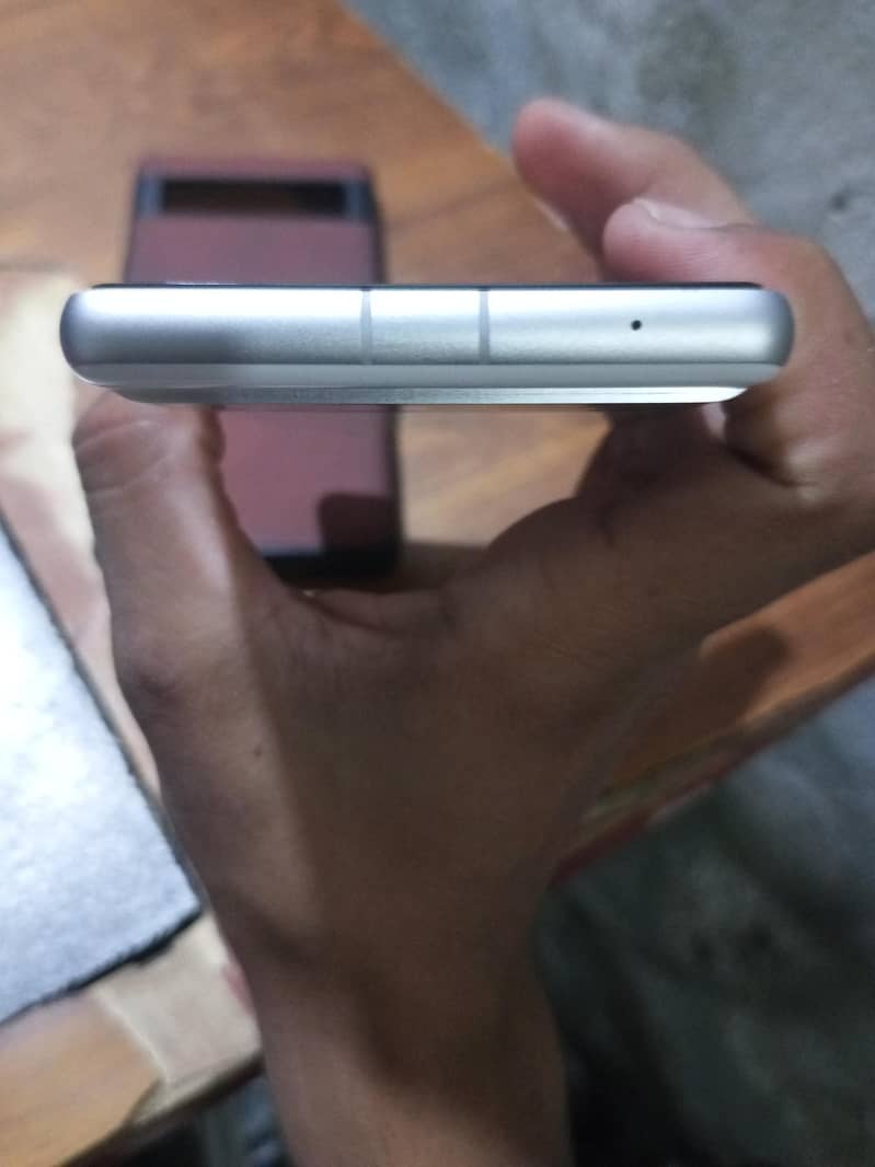 Google pixel 7 a 5