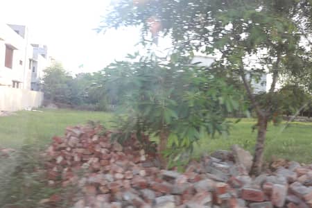 1 Kanal Plot for Sale in A4 Block IEP Engineers Town Lahore | Prime Location | Demand 1.80 Crore