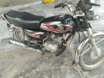 Honda 125 in original condition