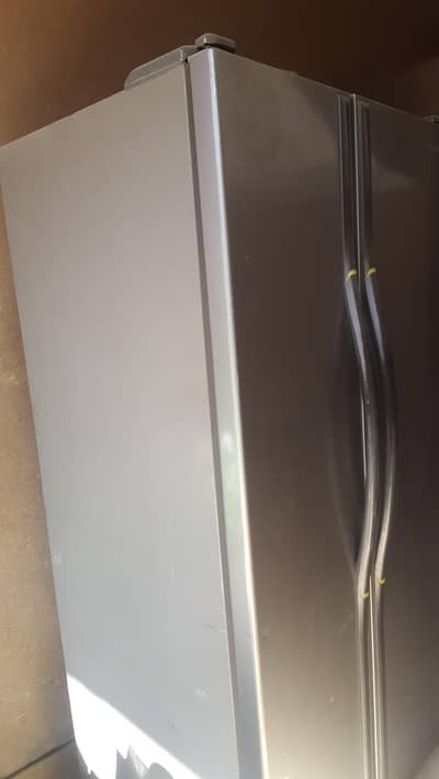 SAMSUNG DOUBLE DOOR