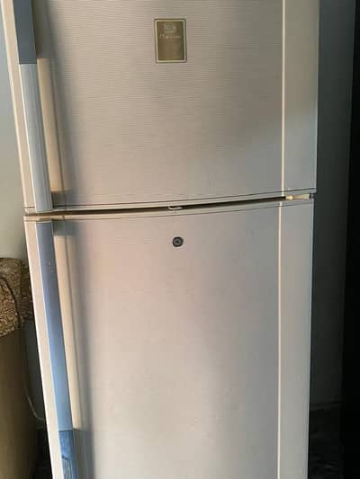 Dawlance refrigerator 16 cubic