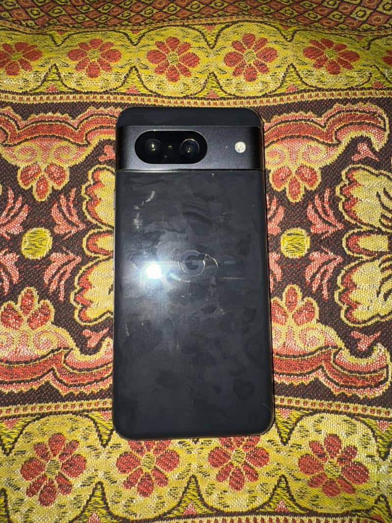 google pixel 8 with box 0