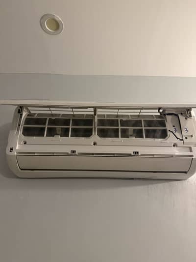 Kenwood 1 ton inverter ac