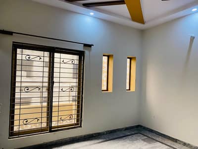 2.5 Marla Flat For Rent In Samanabad Lahore