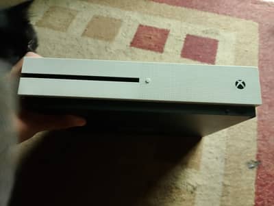 Xbox One S with 500GB
