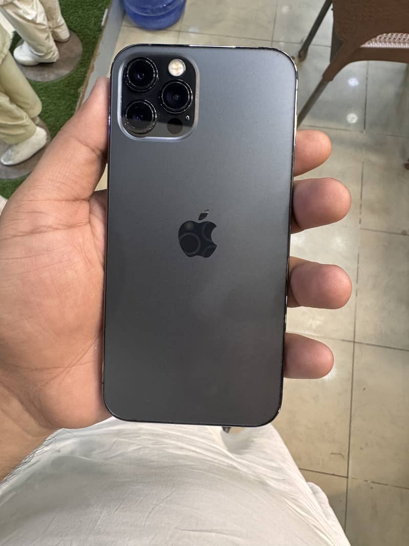 Iphone 12 pro 1