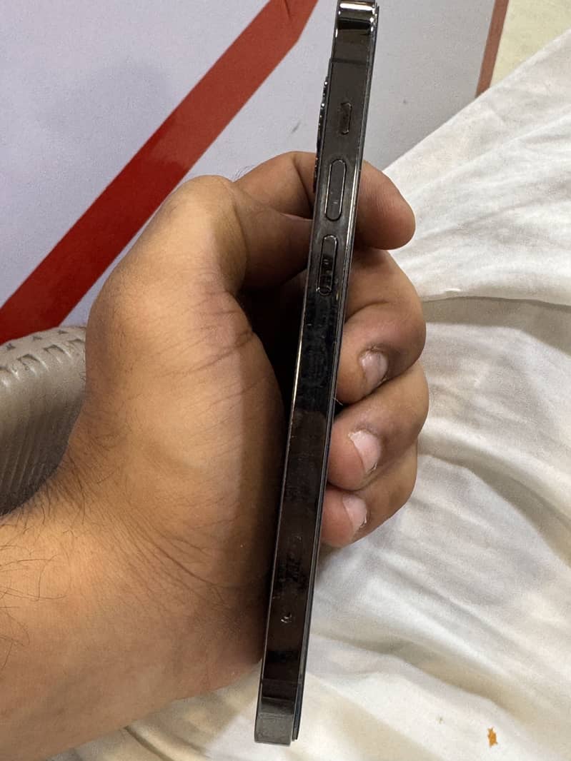 Iphone 12 pro 7
