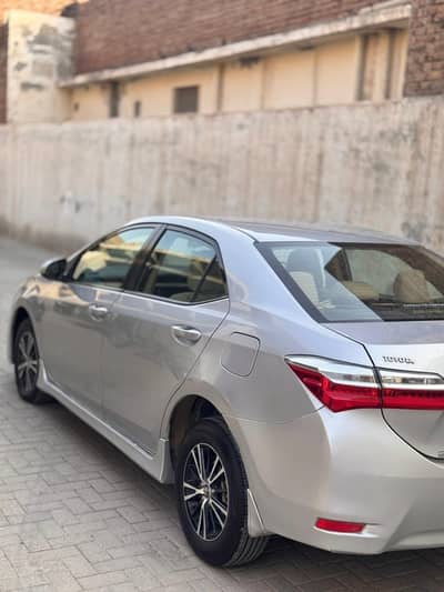 Toyota GLI 2018