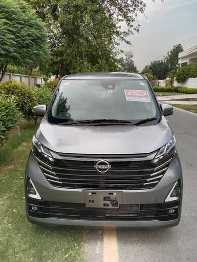 Nissan days Highway Star S-Hybrid New Shape 2024