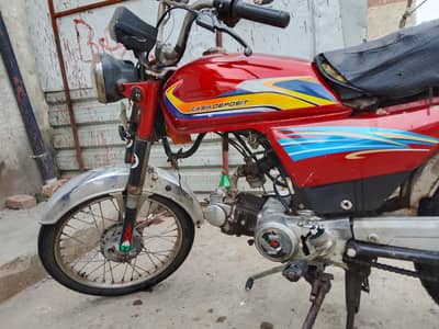 “Road King Bike Available – Neat & Clean”