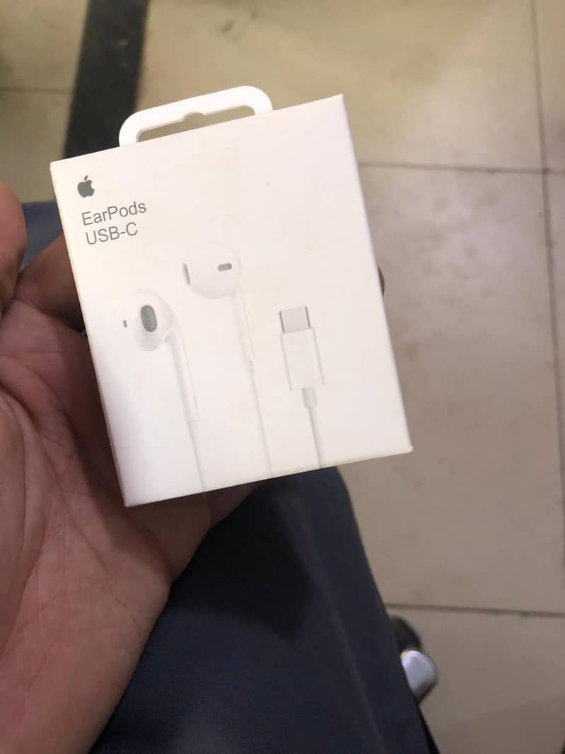 iphone handsfree 0