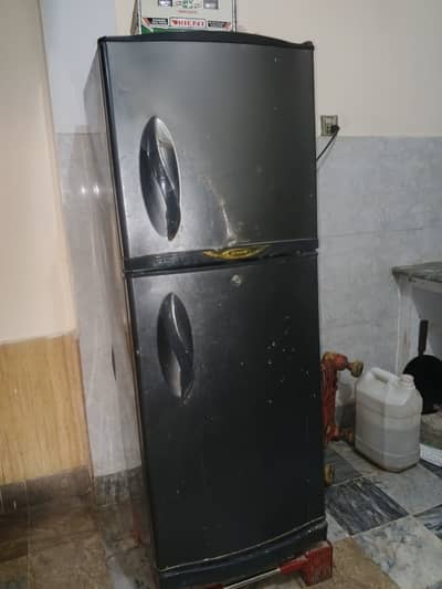 Waves refrigerator