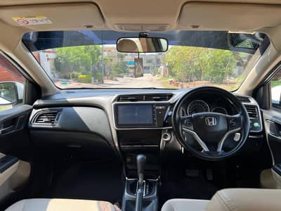 I want to sale My Honda City 2022 Model Neat nd Clean