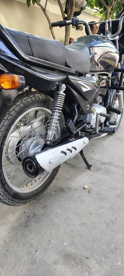 Unique UD 100 – 2010 Model – Good Condition – Daily Use