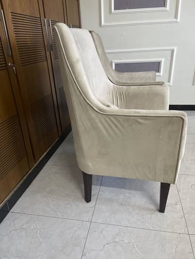 Room chairs for sale