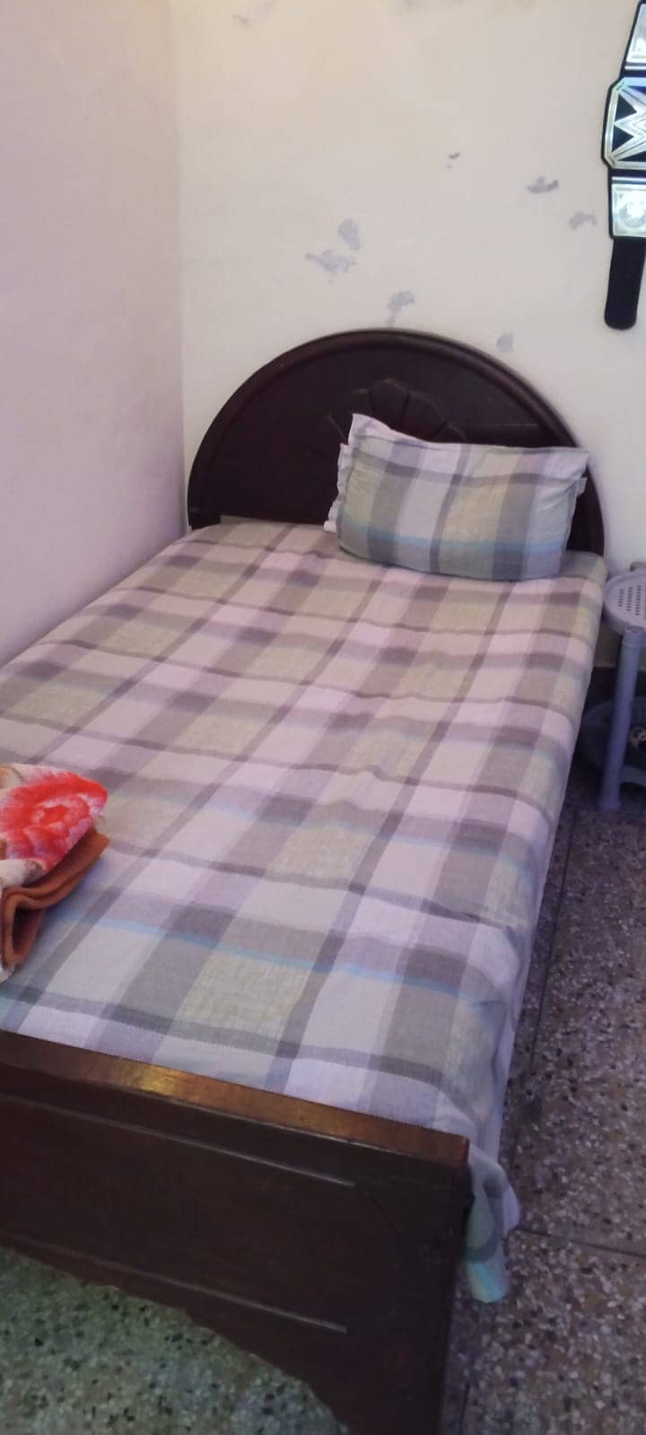 2-Single Beds 2